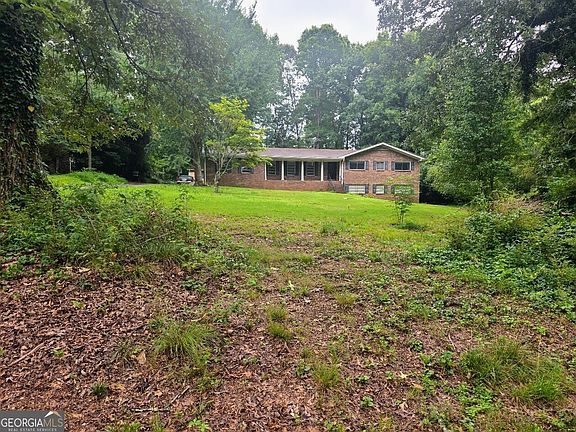 2nd image of 270 South Dr