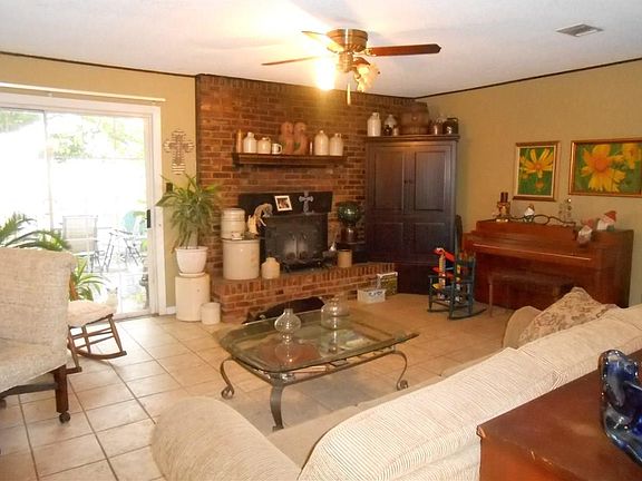 4th image of 3286 County Road 14050