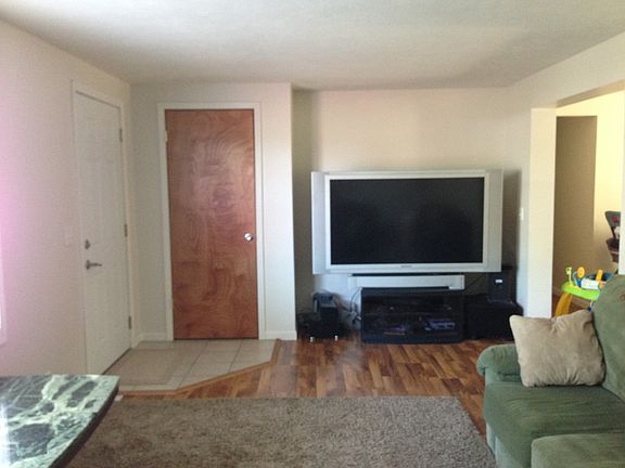 2nd image of 4343 Manor Wood Dr S