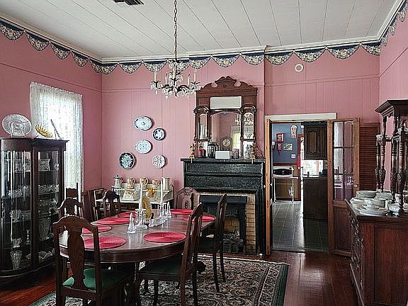 Formal Dining (East View)
