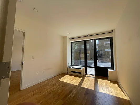 Rented by Voro New York | media 5