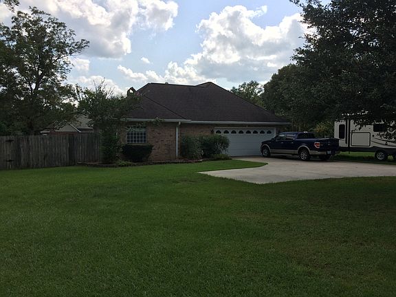 4th image of 2 Hidden Hills Dr E