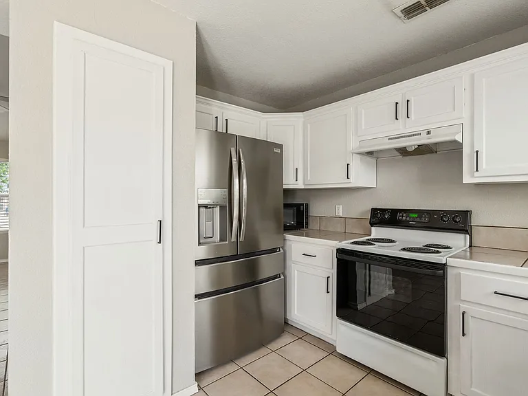 224 Vista Hermosa — Photo 11