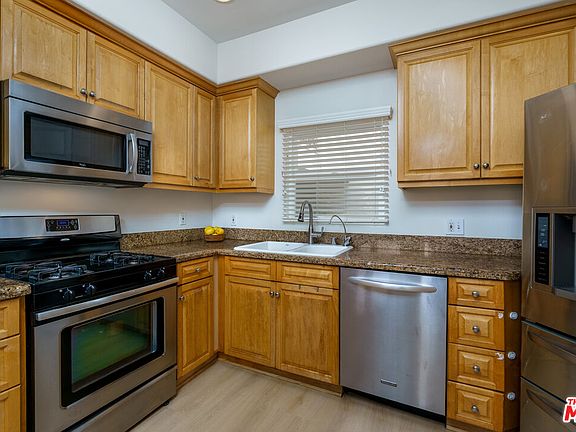 5th image of 4400 Cartwright Ave Unit 203