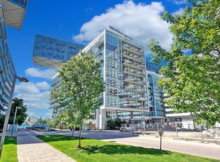 29 Queens Quay E #401, Toronto, ON M5E 0A4
