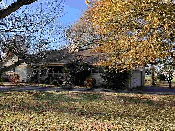 2nd image of 1503 Woodhurst St