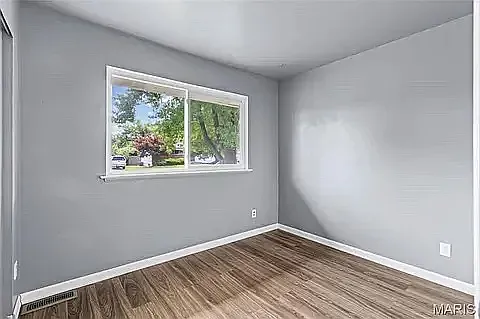 1135 Kostka Ln — Photo 3