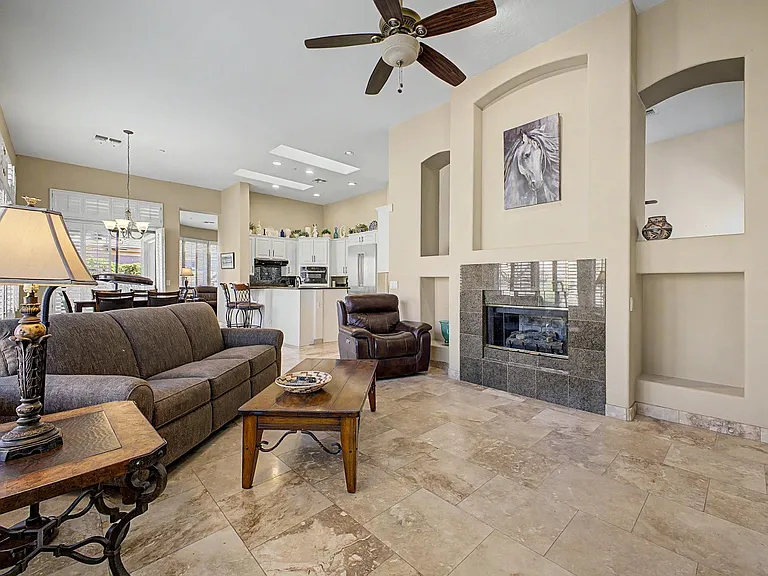 41923 N Moss Springs Rd — Photo 22