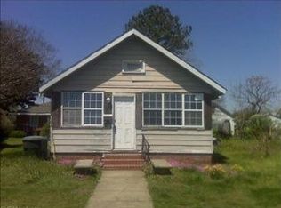 1303 35th St, Newport News, VA 23607
