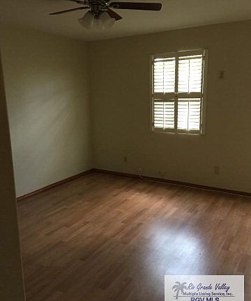 4th image of 14 Palmira Ct
