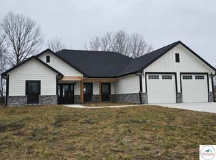 61 NW 247th Rd, Clinton, MO 64735