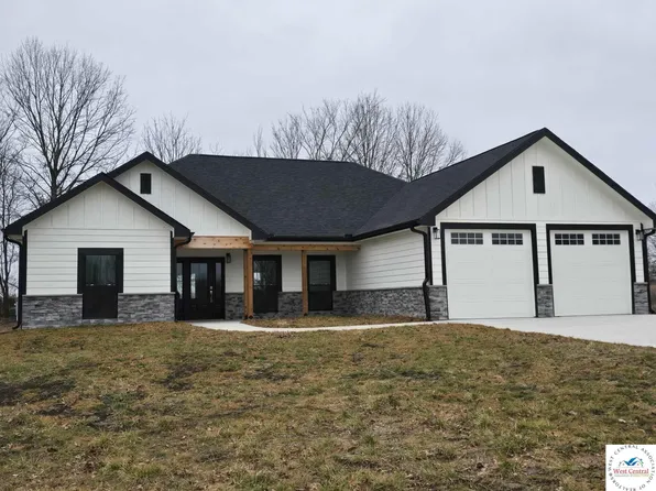 61 NW 247th Rd, Clinton, MO 64735