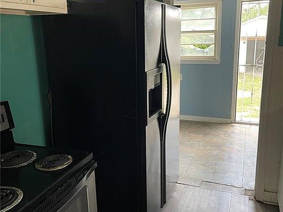 4th image of 5229 E 8th St