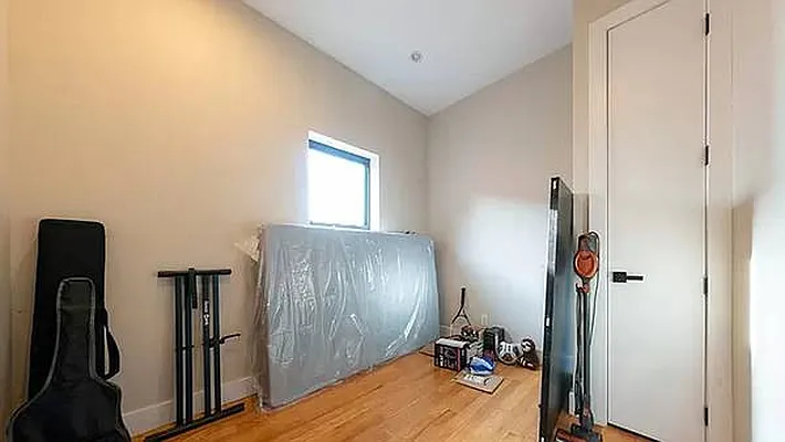 Rented by Dwelling NY Realty Inc | media 6