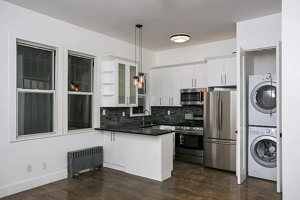 Rented by Nooklyn NYC LLC | media 27