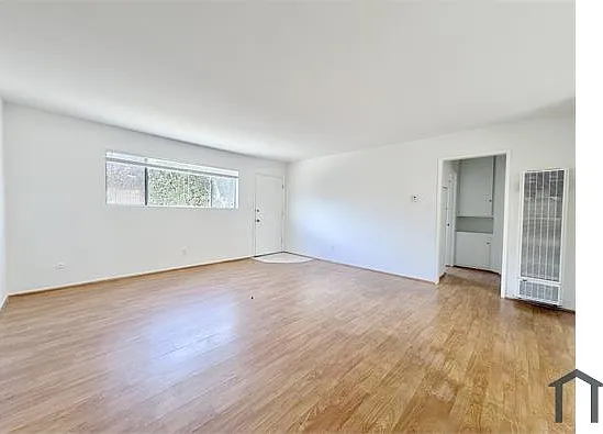 540 Hyde Park Pl #4 — Photo 9