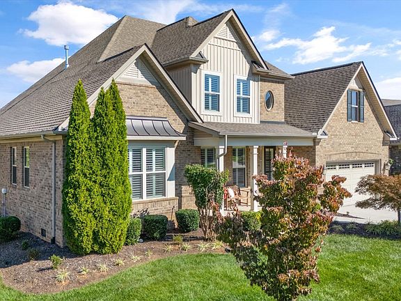2nd image of 710 Briarstone Ln