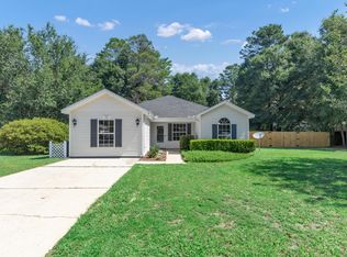 72 Jefferson Ln, Defuniak Springs, FL 32433