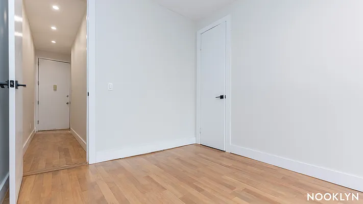 Rented by Nooklyn NYC LLC | media 5