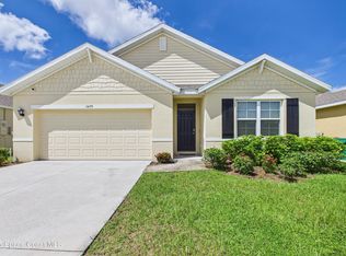 3479 Burrowing Owl Dr, Mims, FL 32754