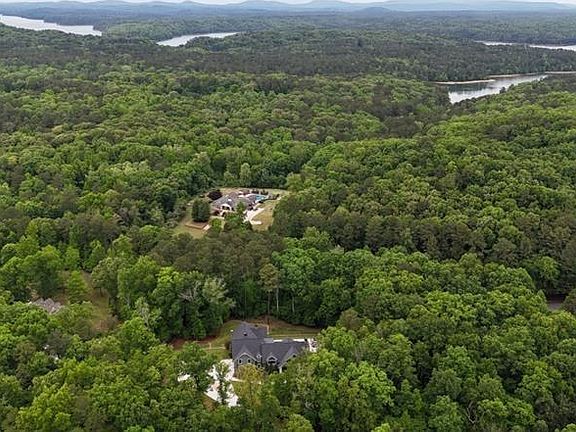 4th image of 14 Allatoona Estates Dr SE