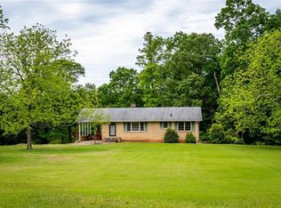 1205 Welcome Rd, Williamston, SC 29697