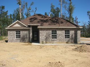 5 Carmine Cir, Picayune, MS 39466