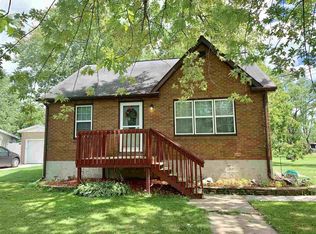 632 Elm St, Mauston, WI 53948