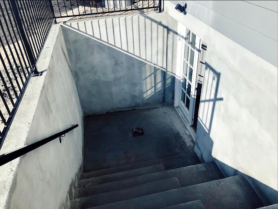 Private entrance