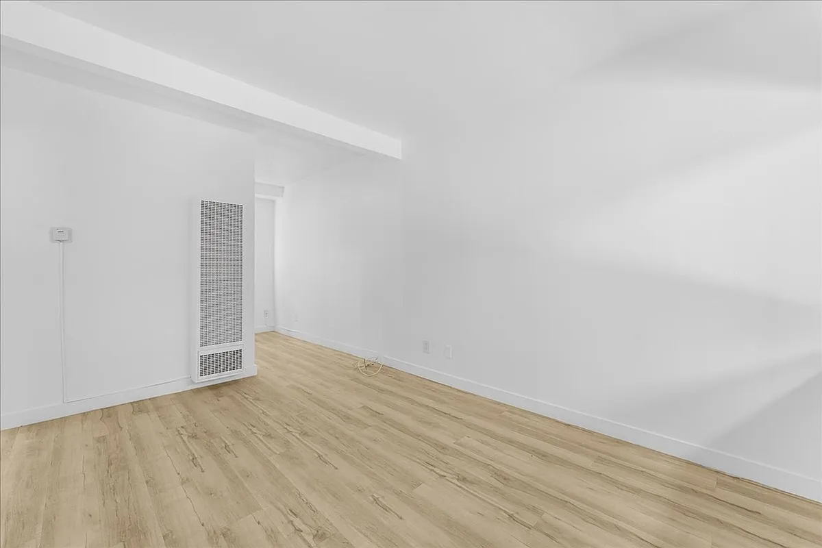 Building Photo - 12244 Grevillea Ave #C