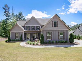 424 Timber Creek Estates Dr, Sharpsburg, GA 30277