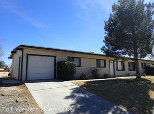 412 Palm Dr, Ridgecrest, CA 93555