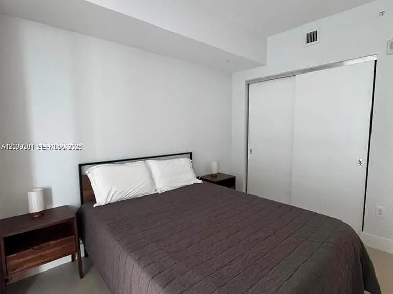 1010 Brickell Ave #1807 — Photo 7