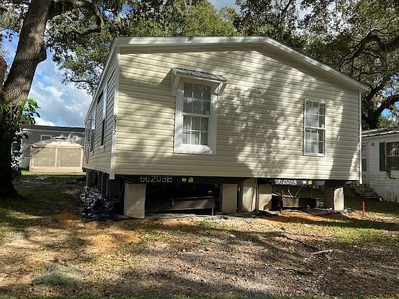 2nd image of 9312 Eden Dr #511