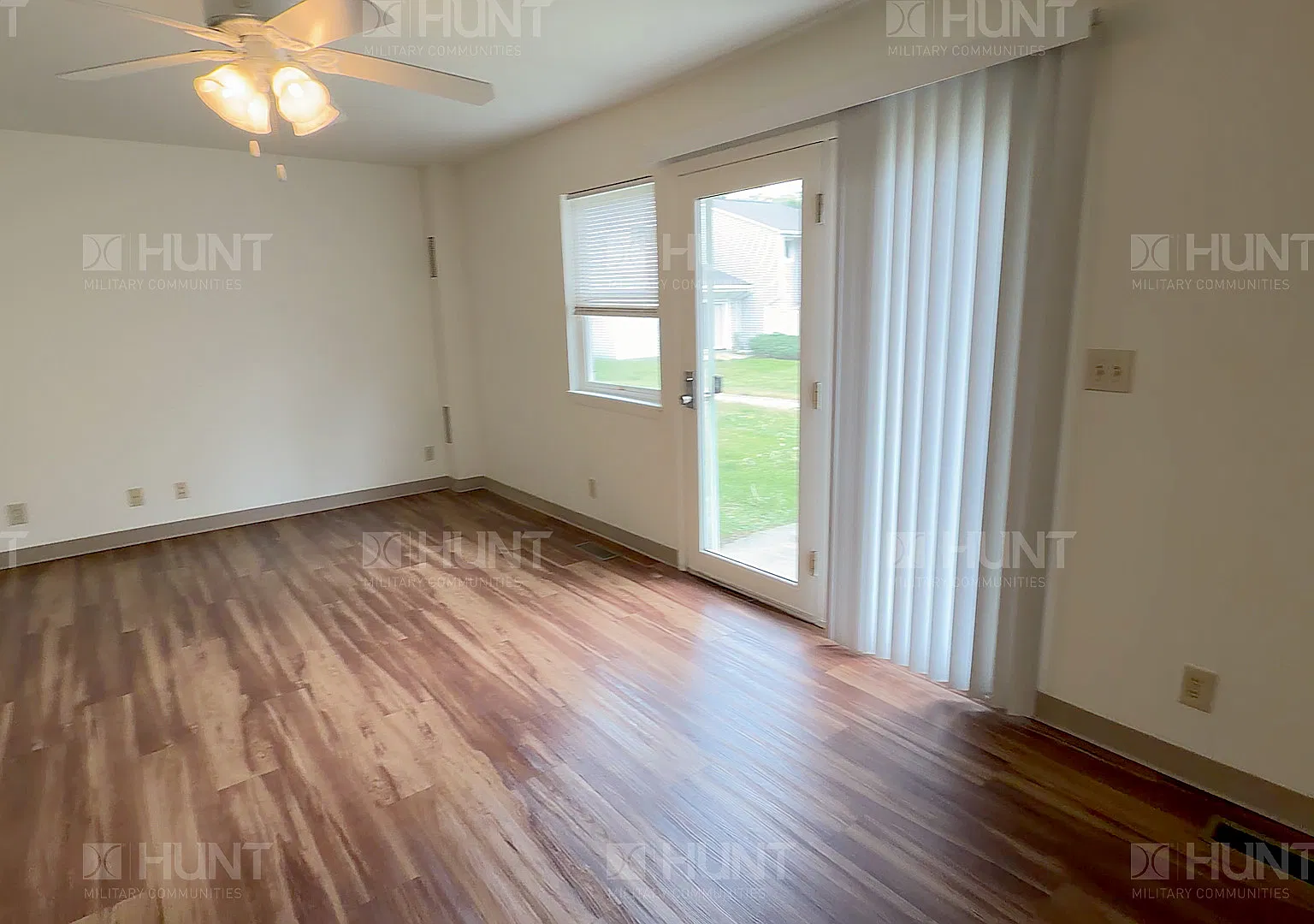3 bed, 2.5 bath, 1235 sqft, $2,550 — Photo 3