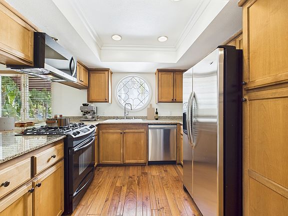 4th image of 1430 N Harper Ave APT 407