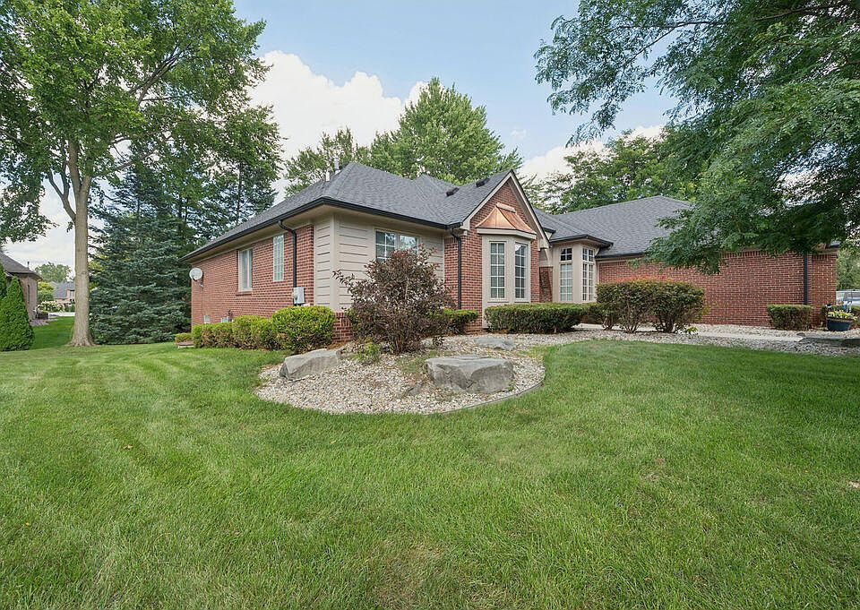 11215 Wilshire Dr, photo 5