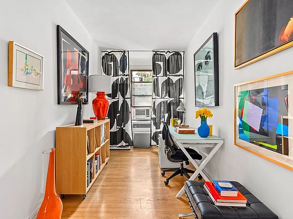 4th image of 736 W 186th St #7CD