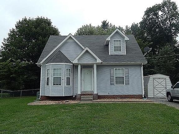 3rd image of 571 Anita Dr