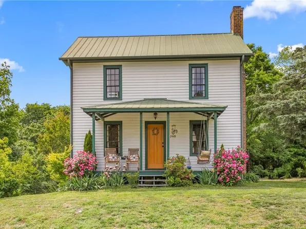 2440 Glencoe St, Burlington, NC 27217