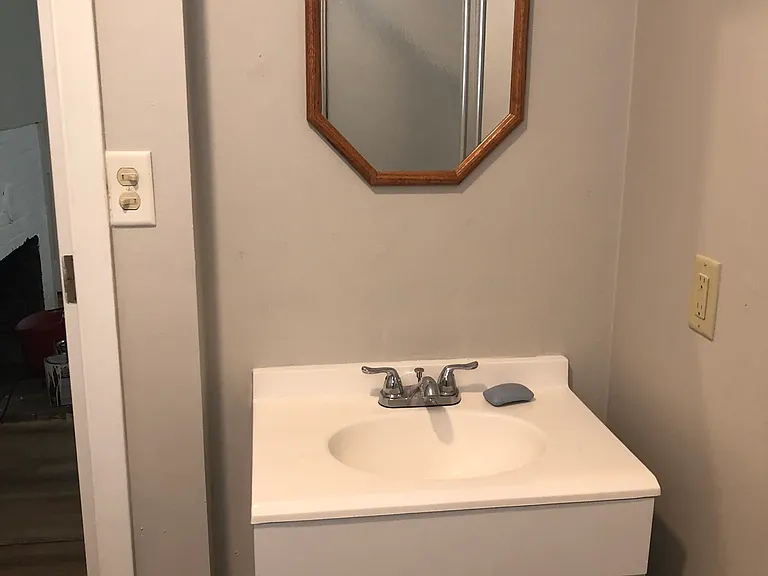 114 N Saint Clair Abrams Ave #114 — Photo 5