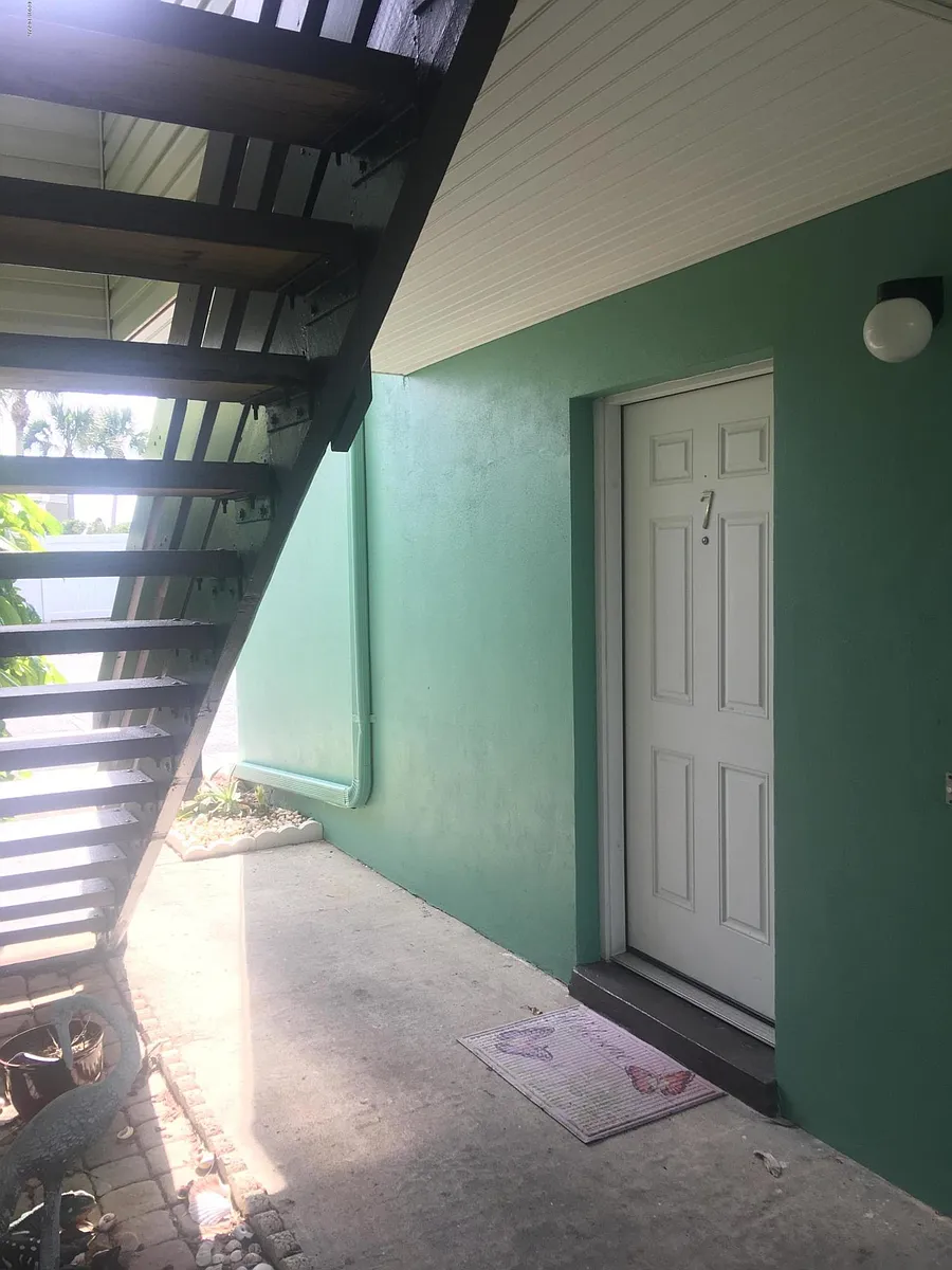 Building Photo - 5500 Ocean Shore Blvd #7