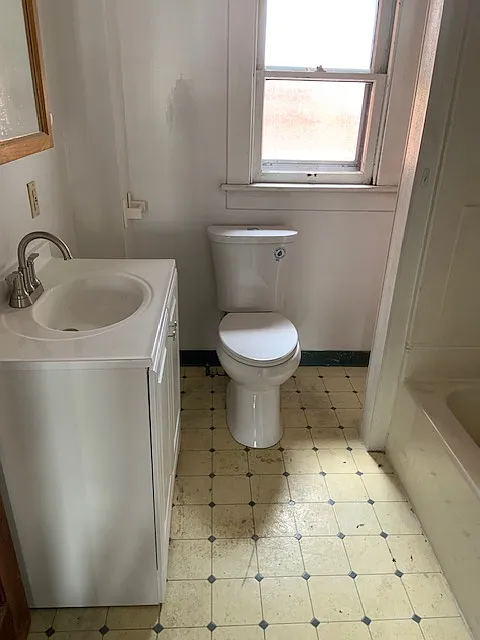 2 bed, $865 — Photo 2