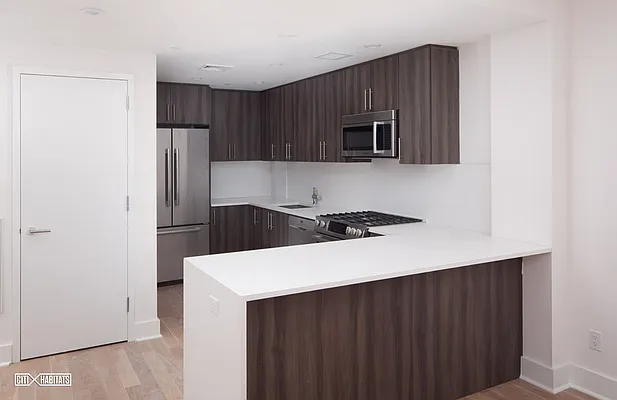 Rented by Citi Habitats | media 7