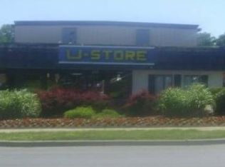 6120 Livingston Rd, Oxon Hill, MD 20745