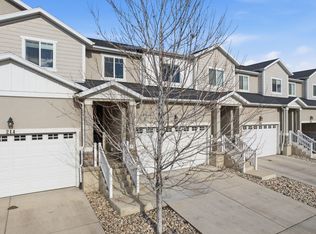 212 W Whitewater Dr, Vineyard, UT 84059