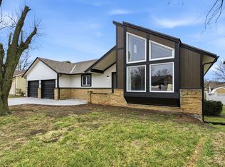 2225 S Capri Ln, Wichita, KS 67207