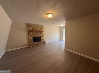 255 Rustwood Dr, Athens, GA 30606