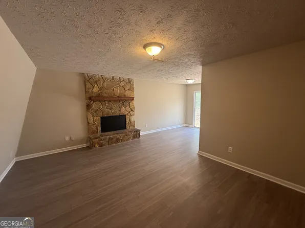 255 Rustwood Dr, Athens, GA 30606