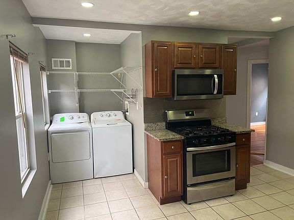 3rd image of 234 Hyde Park Ave #2